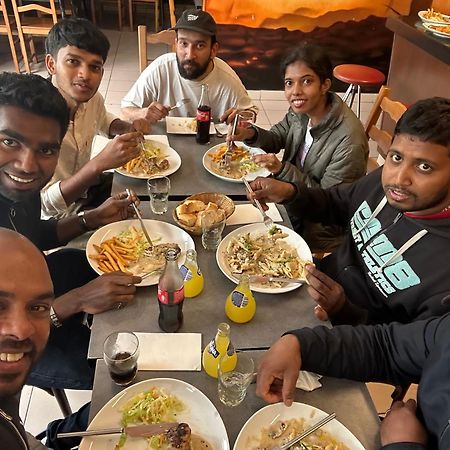 Bed and Breakfast Biriyani House à Bobigny Extérieur photo
